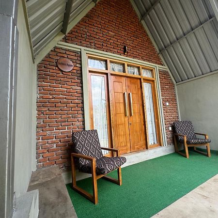 Steps Garden Resort เนกอมโบ ภายนอก รูปภาพ