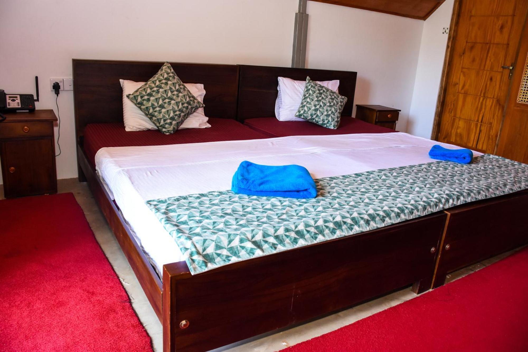Steps Garden Resort เนกอมโบ ภายนอก รูปภาพ