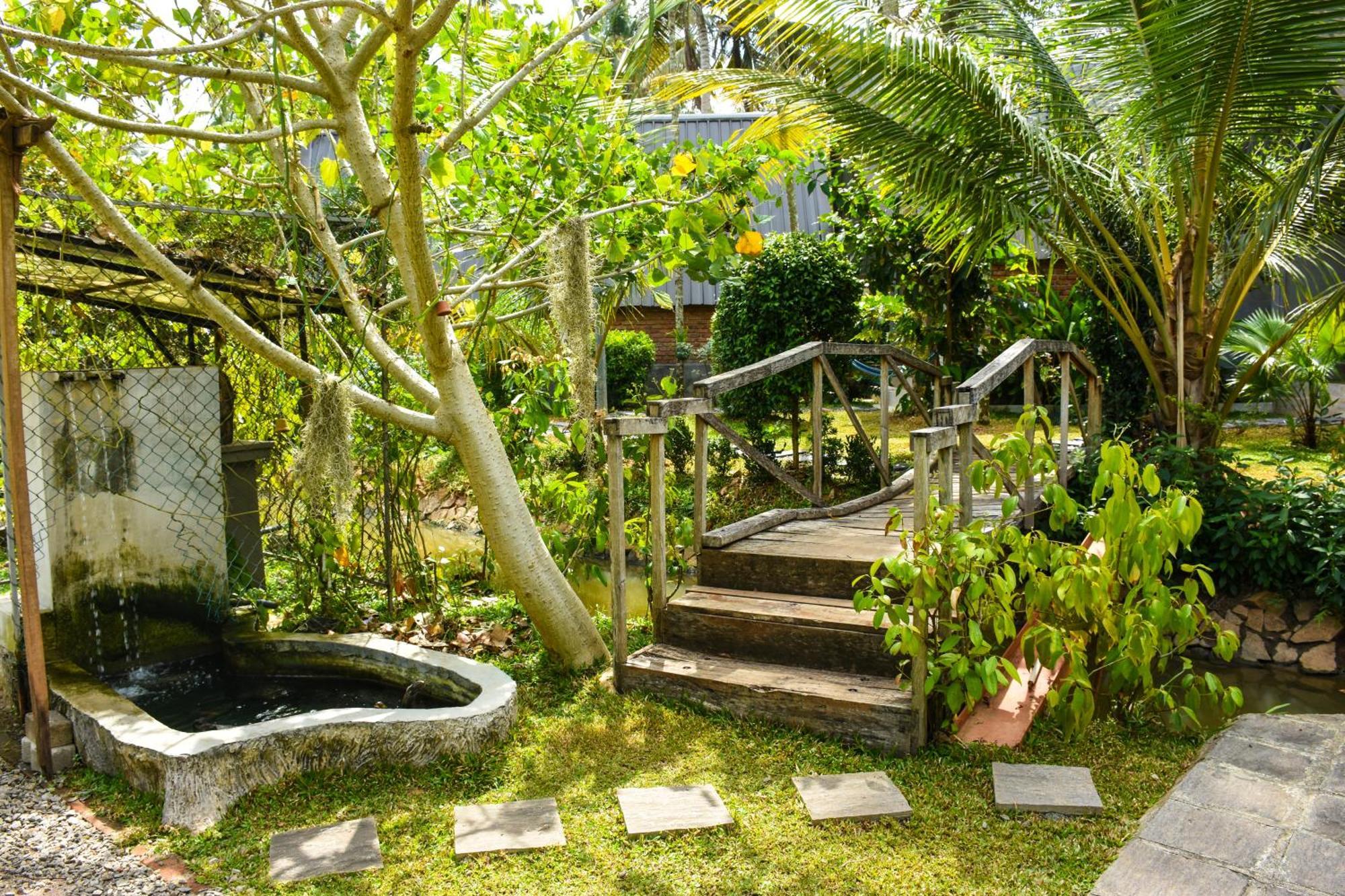 Steps Garden Resort เนกอมโบ ภายนอก รูปภาพ