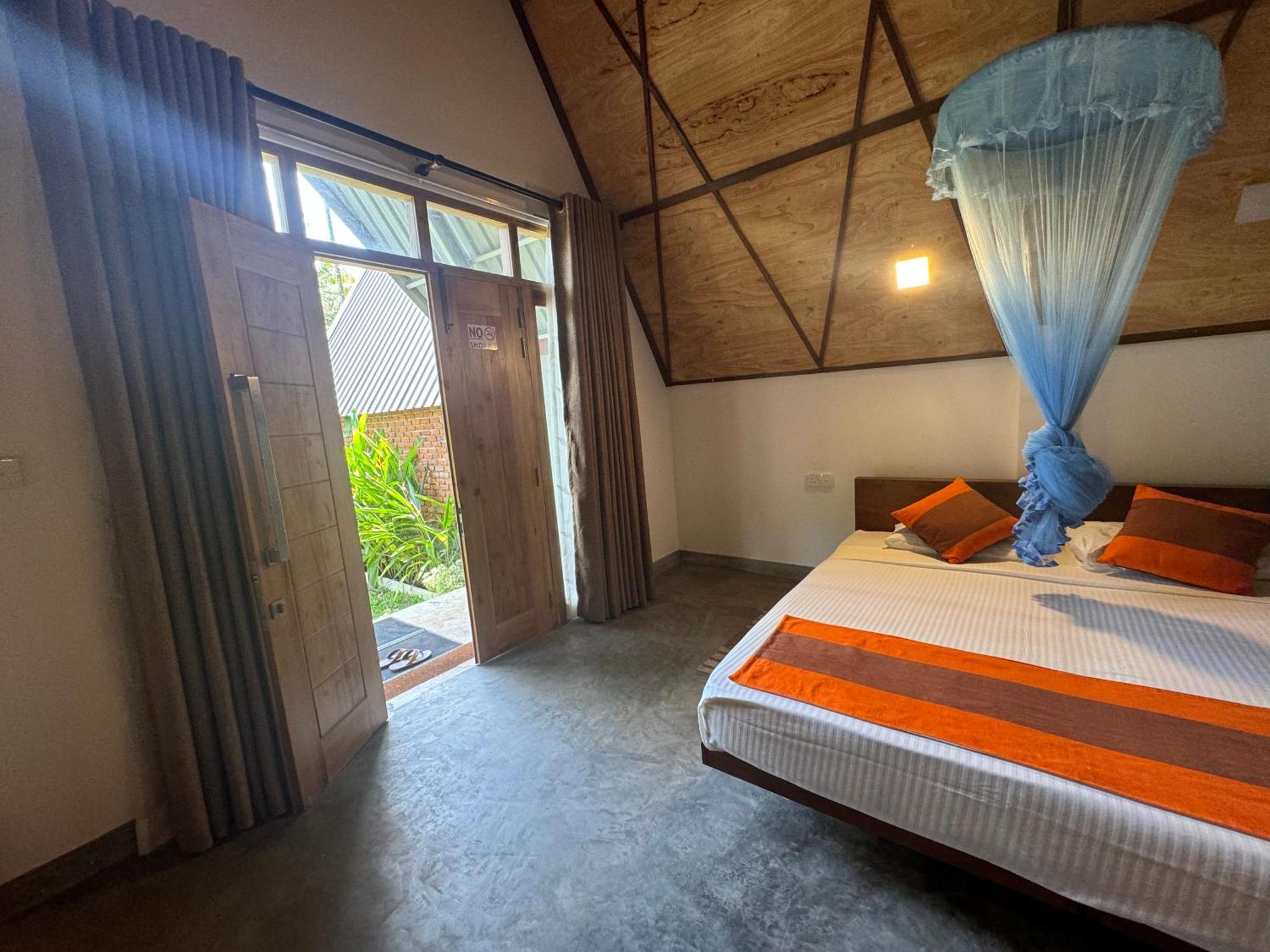 Steps Garden Resort เนกอมโบ ภายนอก รูปภาพ