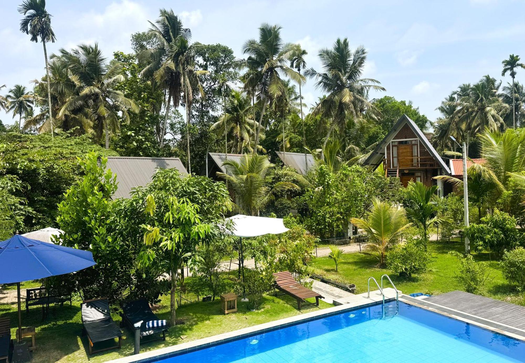 Steps Garden Resort เนกอมโบ ภายนอก รูปภาพ